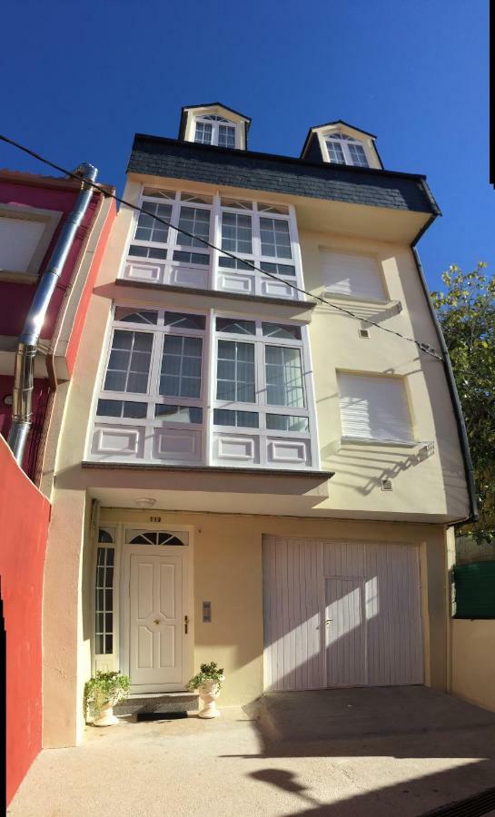O Pindo Apartamentos Monica °3 מראה חיצוני תמונה