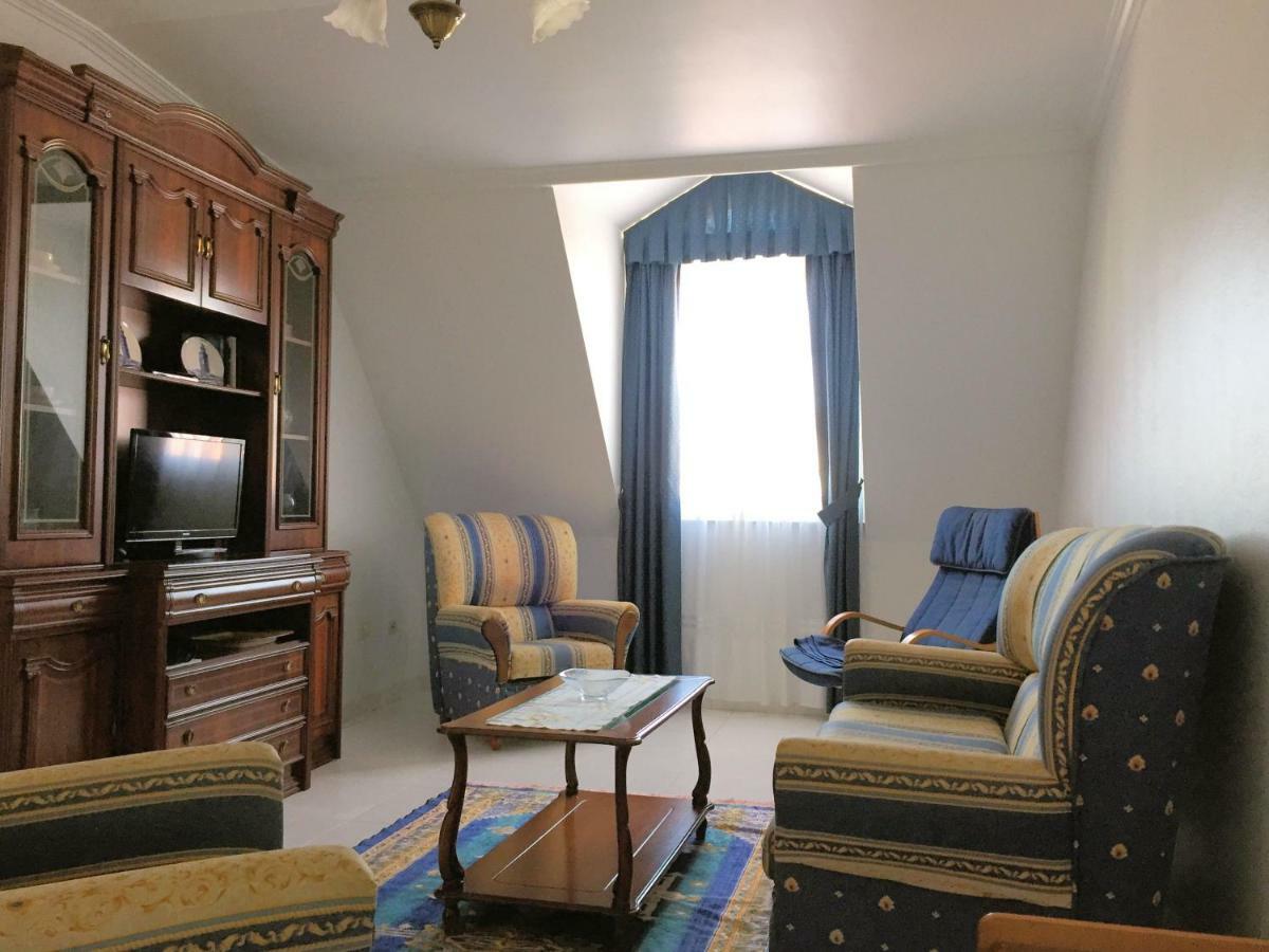 O Pindo Apartamentos Monica °3 מראה חיצוני תמונה
